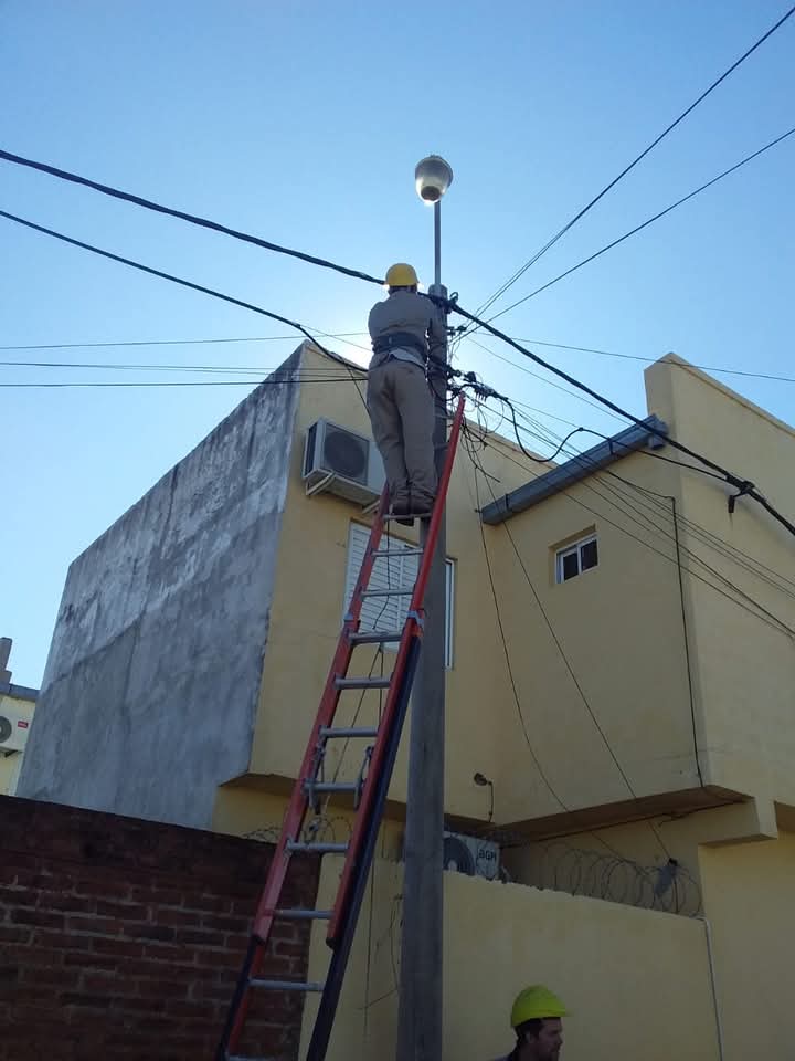 VILLA ÁNGELA: PROGRAMA INTEGRAL DE MEJORA DEL ALUMBRADO PÚBLICO