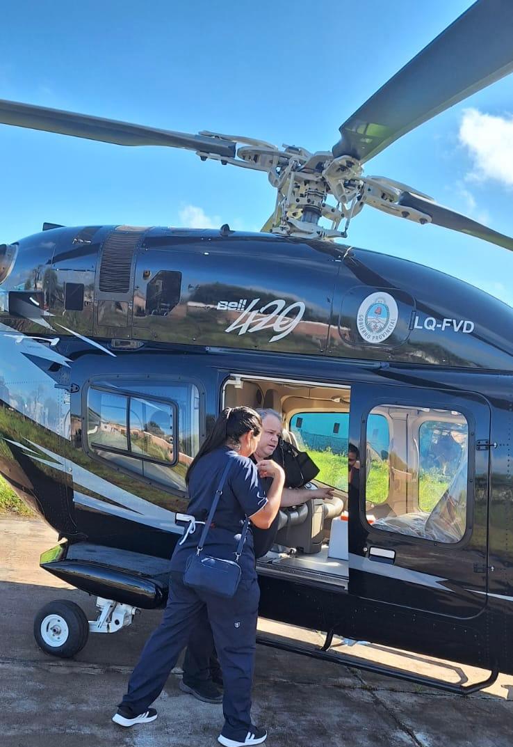 CON AYUDA DEL GOBERNADOR GUSTAVO VALD&Eacute;S, EL GOBIERNO DEL CHACO TRASLAD&Oacute; EN HELIC&Oacute;PTERO A 2 EMBARAZADAS DESDE EL SAUZALITO A CASTELLI