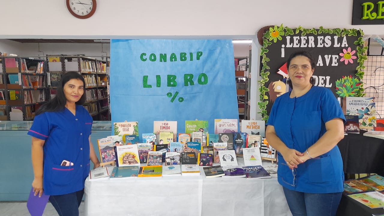 ADQUISICI&Oacute;N DE NUEVO MATERIAL BIBLIOGR&Aacute;FICO EN LA BIBLIOTECA P&Uacute;BLICA POPULAR "ALMAFUERTE" DE VILLA &Aacute;NGELA 
