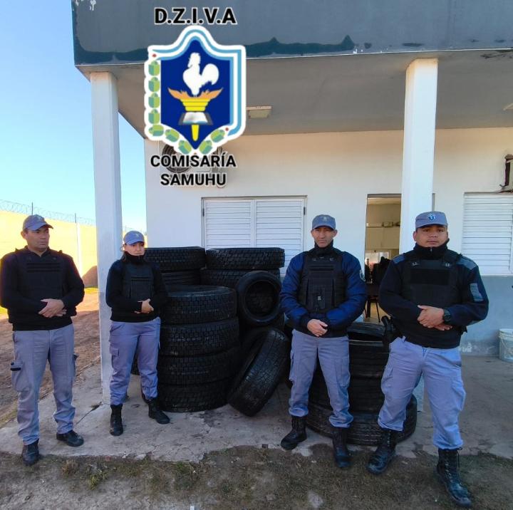 SAMUHU: SECUESTRAN 20 NEUM&Aacute;TICOS SIN DOCUMENTACI&Oacute;N EN CONTROL VEHICULAR SOBRE RUTA PROVINCIAL 13