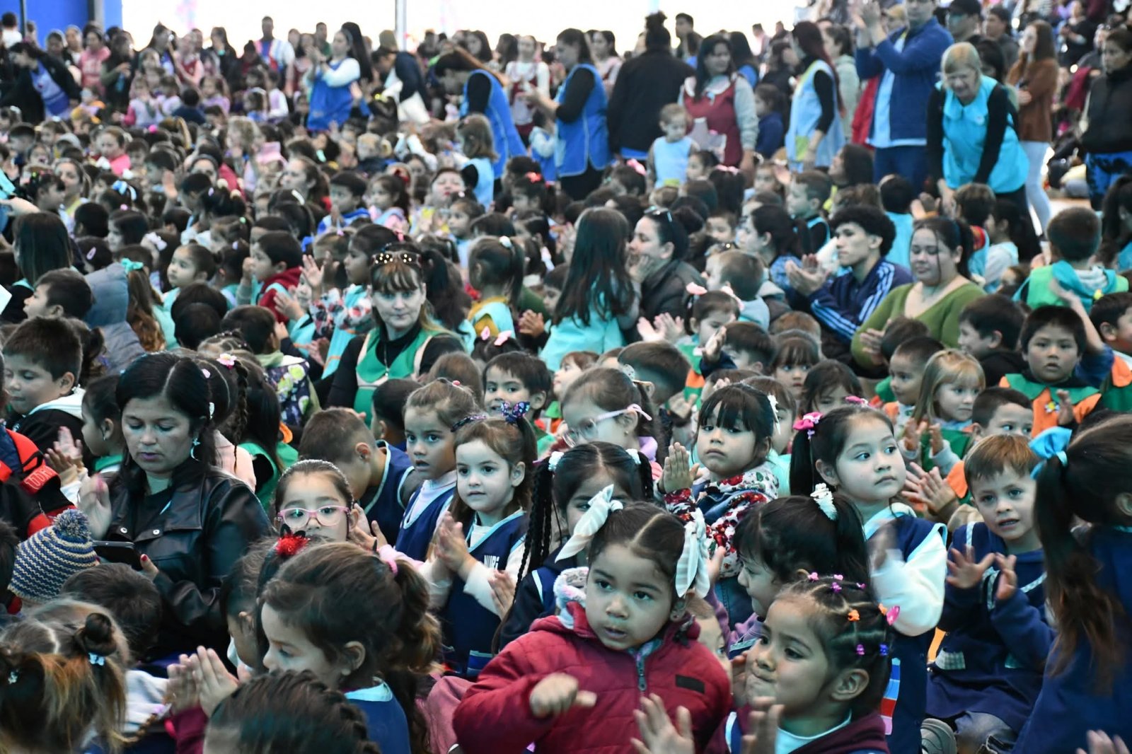 VILLA &Aacute;NGELA CELEBR&Oacute; EL D&Iacute;A DE LOS JARDINES DE INFANTES CON UNA GRAN JORNADA RECREATIVA EN EL CEF N&ordm; 7