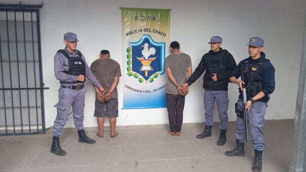 Coronel Du Graty: ESCLARECEN ROBO: HAY DOS DETENIDOS