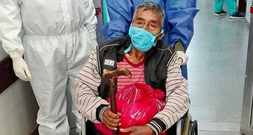Chaco: UN HOMBRE DE 90 A&Ntilde;OS SUPER&Oacute; EL CORONAVIRUS Y OBTUVO EL ALTA M&Eacute;DICA