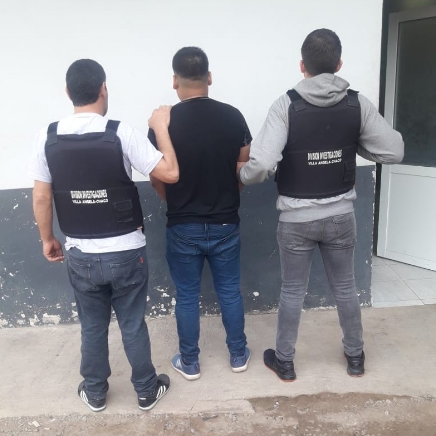 Villa &Aacute;ngela: VIOLENTO ARREBATO A UNA JOVEN DE 19 A&Ntilde;OS, DETIENEN AL AUTOR Y RECUPERAN UN TEL&Eacute;FONO EN UNA CASA DE REPARACI&Oacute;N DE CELULARES