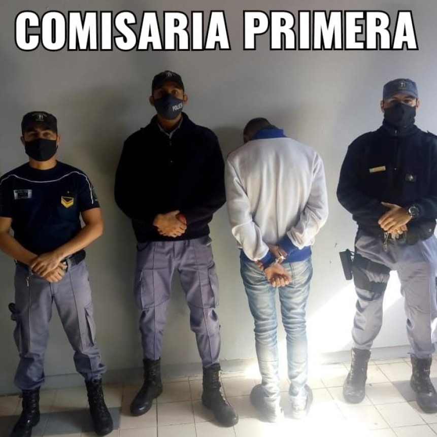 Villa &Aacute;ngela: DETIENEN A UN MENOR QUE HABR&Iacute;A INGRESADO A UN DOMICILIO Y ROBADO VARIOS ELEMENTOS