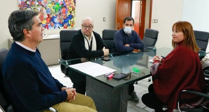 El Gobierno y la C&aacute;mara de Comercio Exterior de Chaco acordaron el relanzamiento de la mesa COMEX