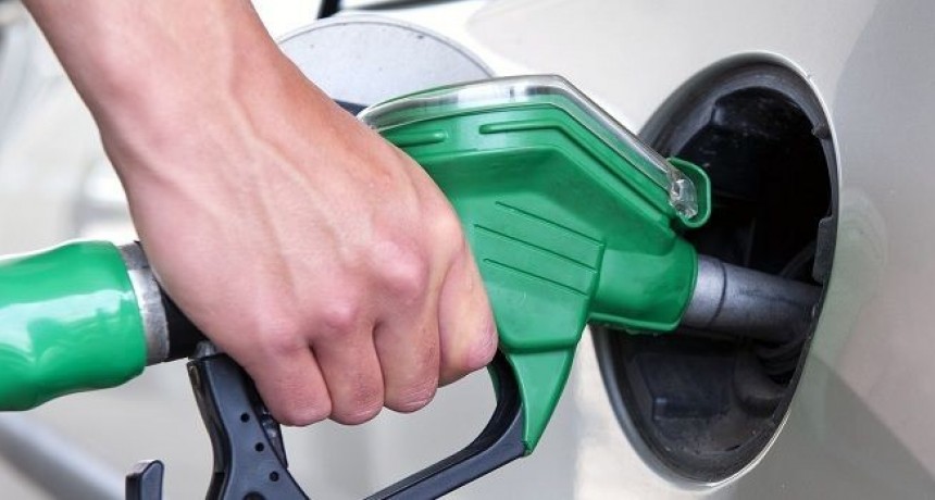 Desde este viernes, el gasoil ser&aacute; un 12% m&aacute;s caro