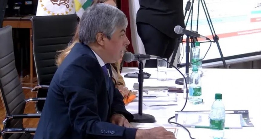 EL NUEVO RECTOR DE LA UNNE ES OMAR LARROZA