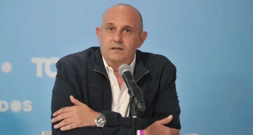 La faltante de gasoil se solucionar&iacute;a en "15 o 20 d&iacute;as", seg&uacute;n dijo el ministro de Transporte
