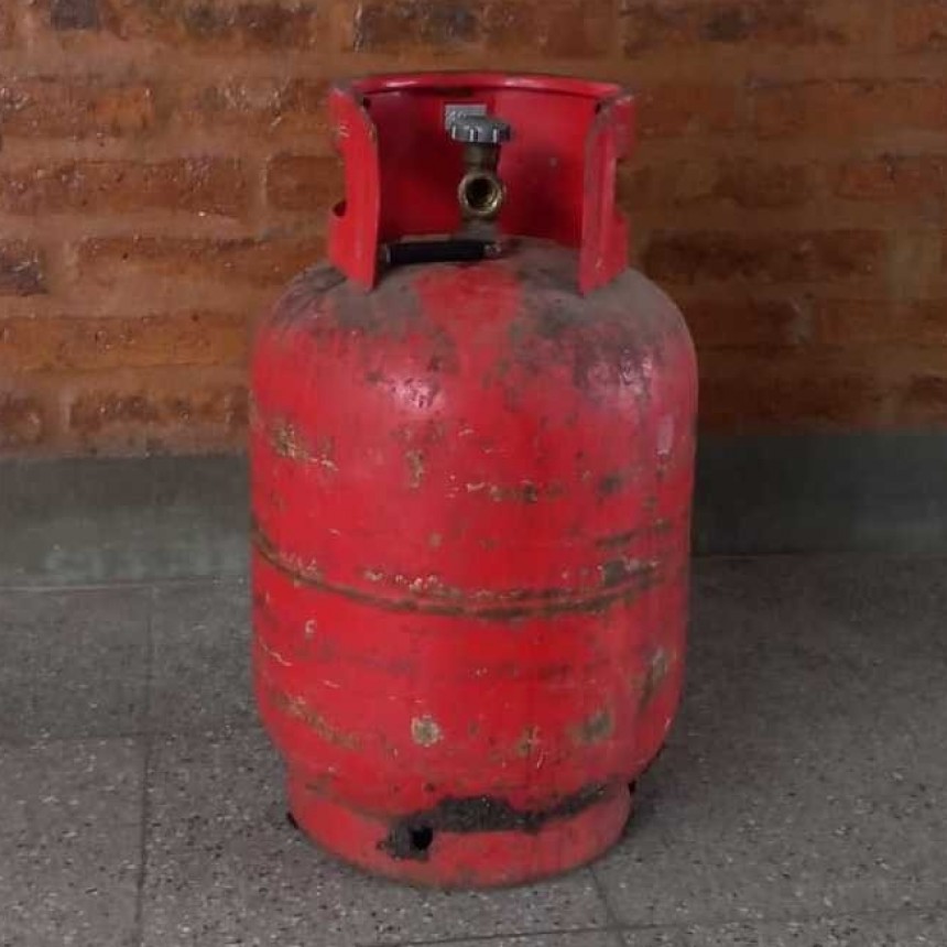 Puerto Tirol: Qued&oacute; detenido tras lesionar a su pareja e intentar prender fuego su casa
