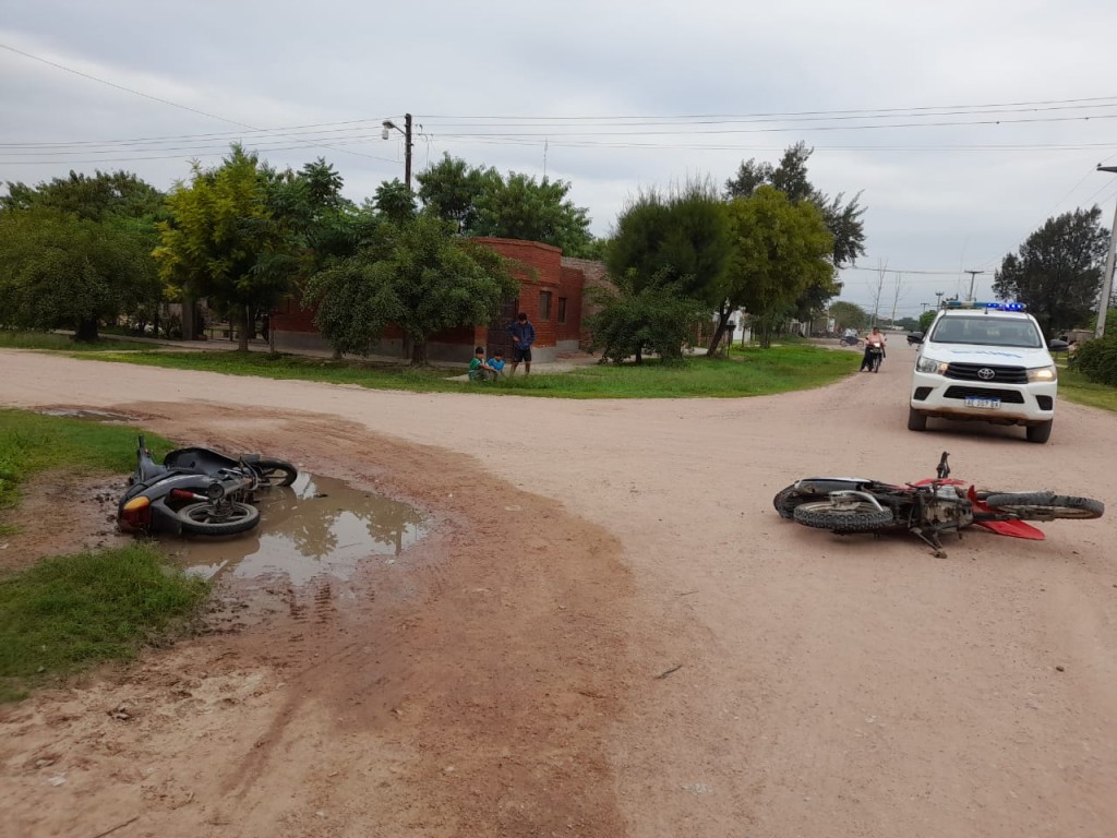 Villa Berthet DOS J VENES RESULTARON LESIONADOS TRAS CHOCAR ENTRE