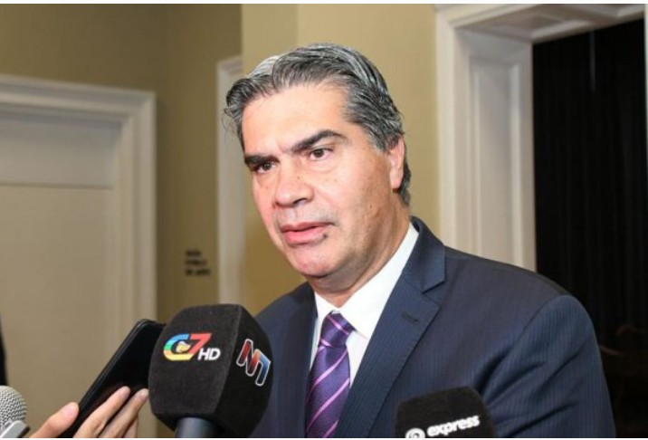  A DOS SEMANAS DE LAS PASO: Capitanich: "La universidad no puede ser una isla"