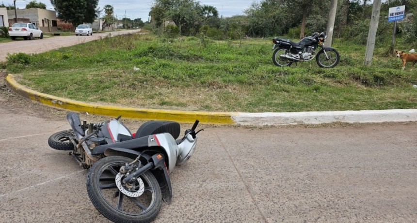 Villa &Aacute;ngela: UNA ADOLESCENTE TERMIN&Oacute; CON LESIONES GRAVES TRAS UN CHOQUE DE MOTOS