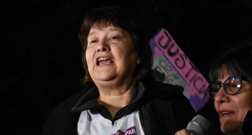 Marcha en Resistencia: &ldquo;AY&Uacute;DENME A QUE NUNCA M&Aacute;S SALGAN; Y A QUE NO HAYA OTRA CECILIA&rdquo;