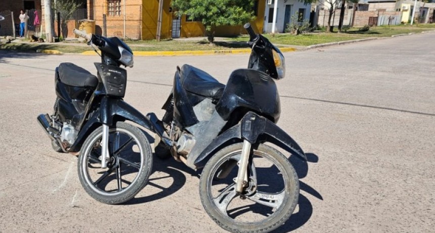 Villa &Aacute;ngela: TRAS EL CHOQUE ENTRE DOS MOTOCICLETAS DOS J&Oacute;VENES RESULTARON LESIONADOS 