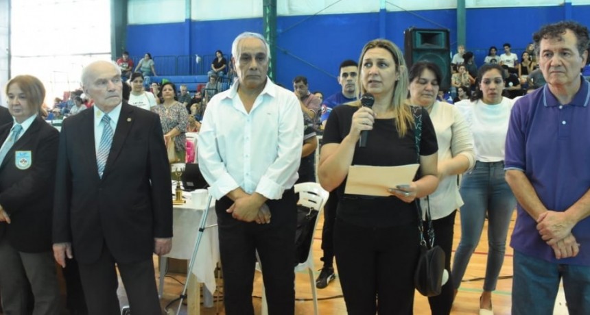 Villa &Aacute;ngela: LA MUNICIPALIDAD ACOMPA&Ntilde;&Oacute; A LAS ACTIVIDADES DEL TORNEO INTERPROVINCIAL DE JUDO 