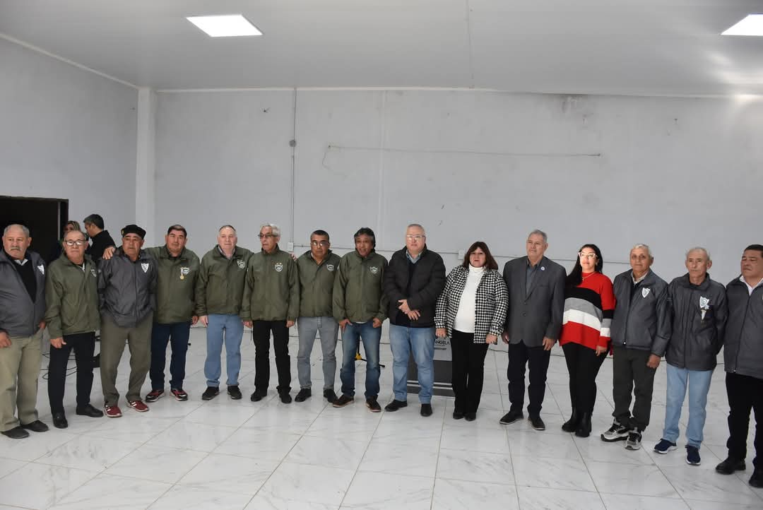 VILLA ÁNGELA CONMEMORÓ EL DÍA DE LA AFIRMACIÓN DE LOS DERECHOS ARGENTINOS SOBRE LAS MALVINAS, ISLAS Y SECTOR ANTÁRTICO