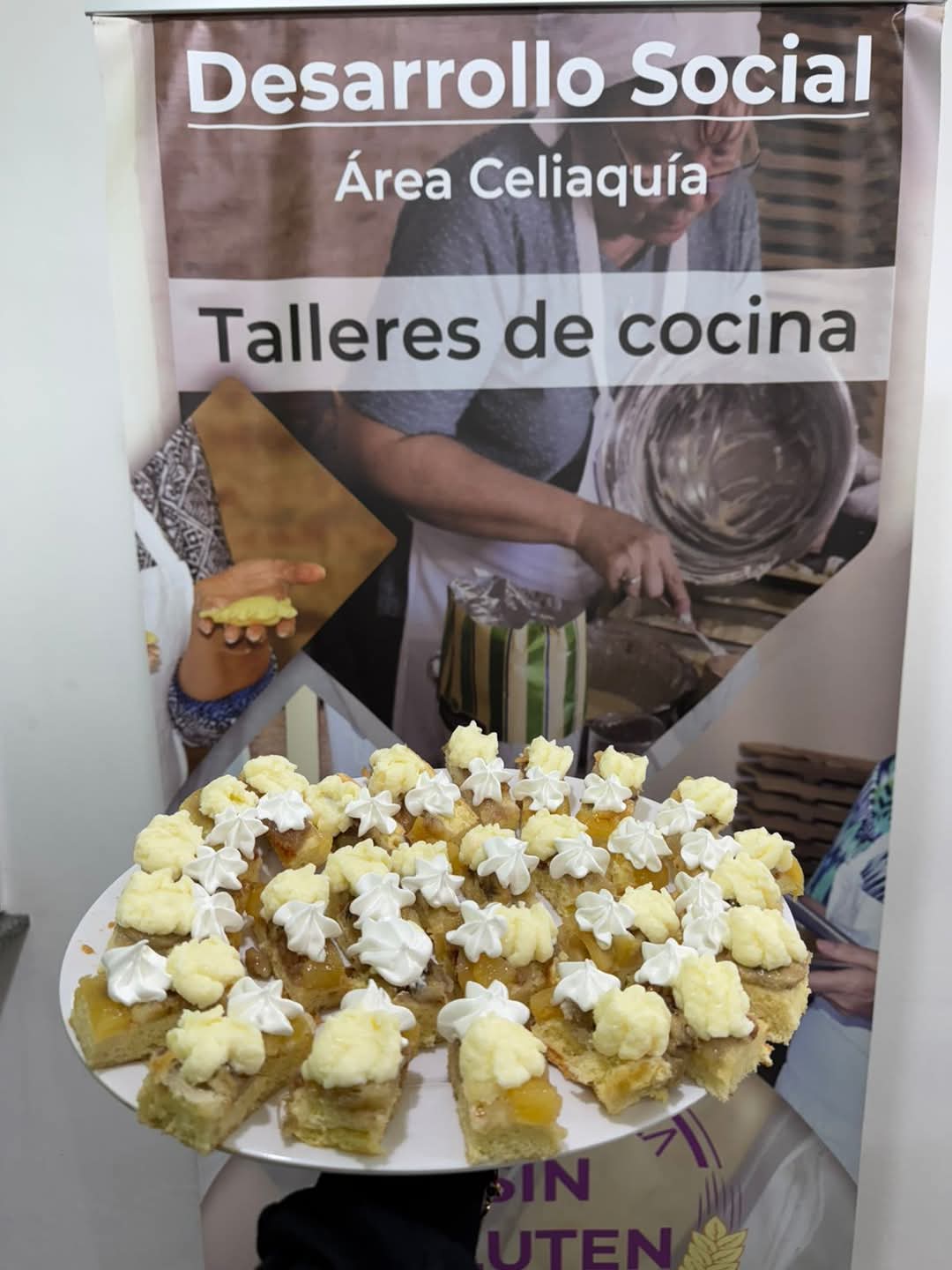 NI&Ntilde;OS DE LA ESCUELA 140 PARTICIPARON DE UNA CHARLA SOBRE CELIAQU&Iacute;A EN LA COCINA MUNICIPAL PARA CEL&Iacute;ACOS