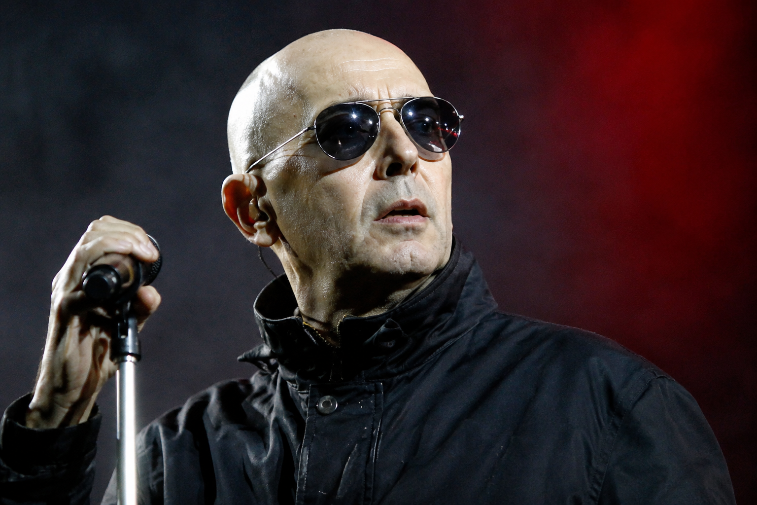MURI&Oacute; EL INDIO SOLARI: EL ROCK ARGENTINO DESPIDE A UNA DE SUS MAYORES LEYENDAS