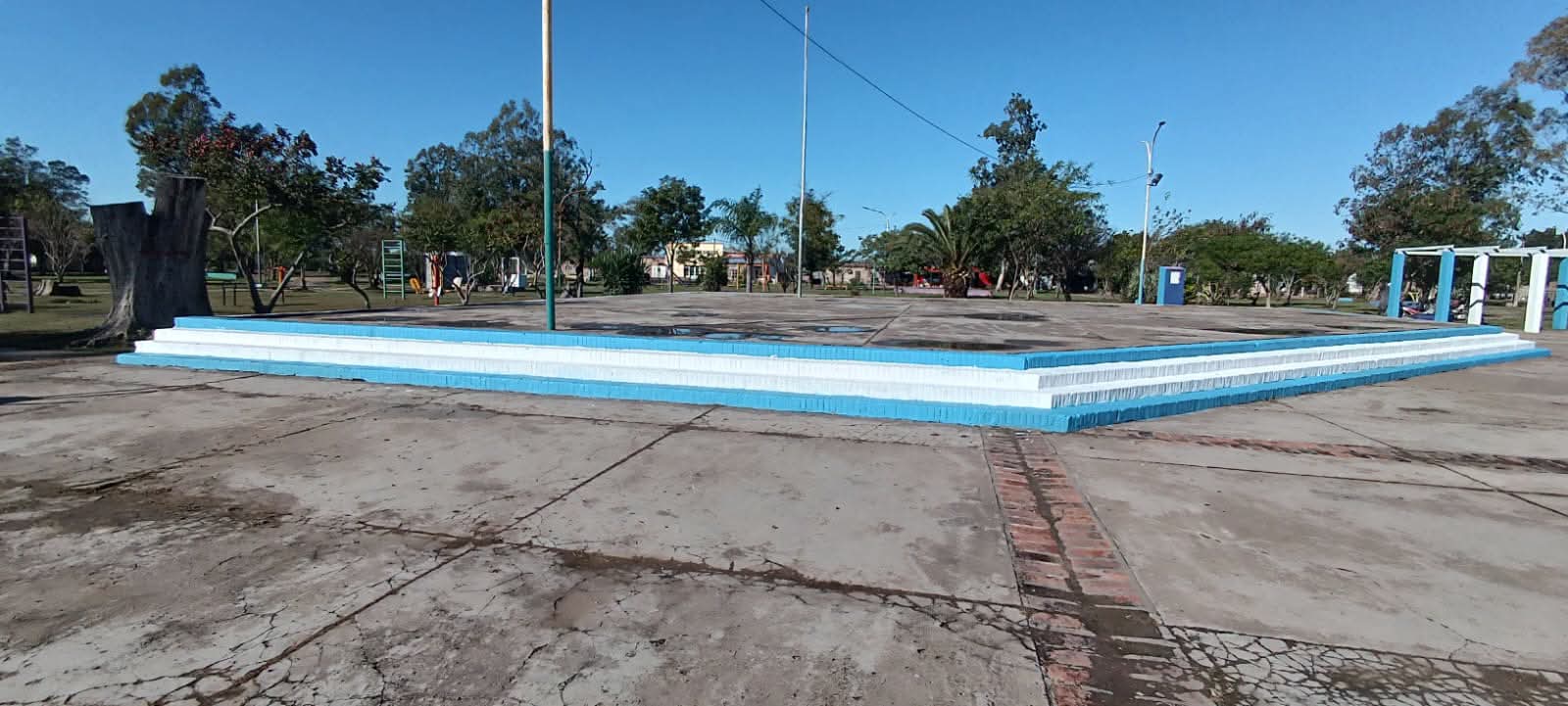VILLA &Aacute;NGELA AVANZA CON TRABAJOS DE LIMPIEZA, MANTENIMIENTO Y PREPARATIVOS PARA ACTIVIDADES DEL FIN DE SEMANA