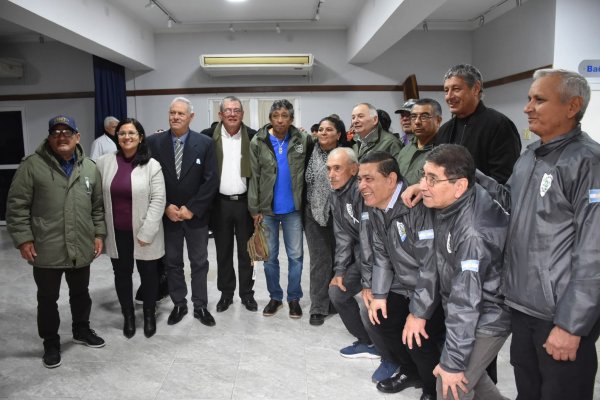 D&Iacute;A DE LA REAFIRMACI&Oacute;N DE LOS DERECHOS SOBRE MALVINAS: 
