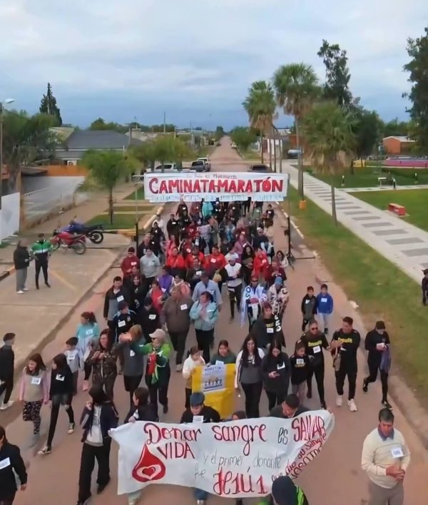 VILLA BERTHET VIVI&Oacute; UNA JORNADA SOLIDARIA CON LA CAMINATA &ldquo;TODOS CON EL PADRE FABI&Aacute;N &rdquo;