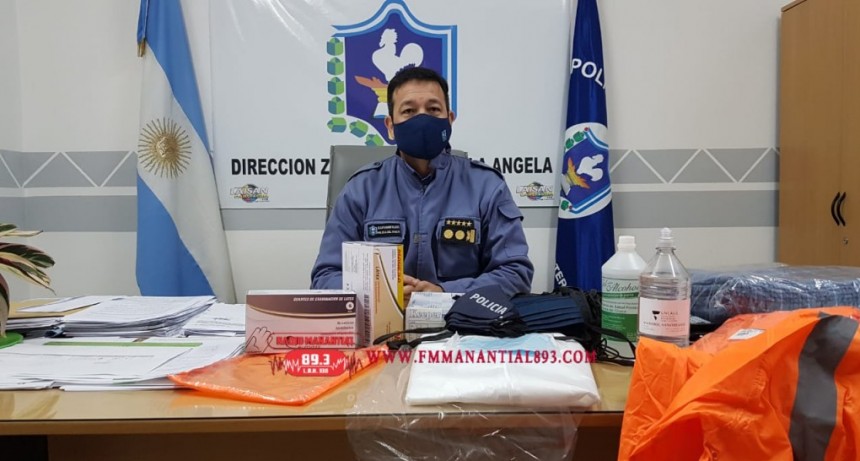 Villa &Aacute;ngela: LA DIRECCI&Oacute;N DE ZONA INTERIOR RECIBI&Oacute; ELEMENTOS DE BIOSEGURIDAD DE PARTE DE LA JEFATURA DE POLIC&Iacute;A