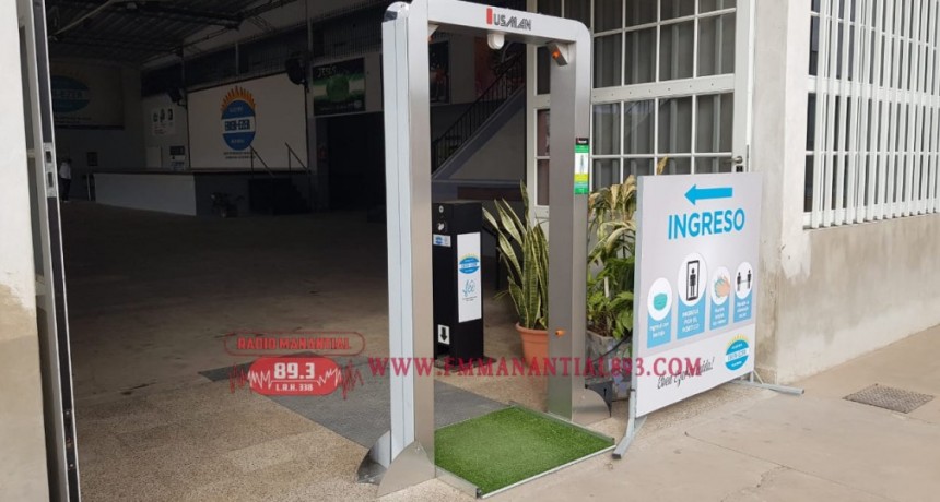 Villa &Aacute;ngela: LA ESCUELA EBEN-EZER INSTALA ARCOS SANITIZANTES AUTOM&Aacute;TICOS PARA EL CUIDADO DE SUS ALUMNOS Y DEL PERSONAL
