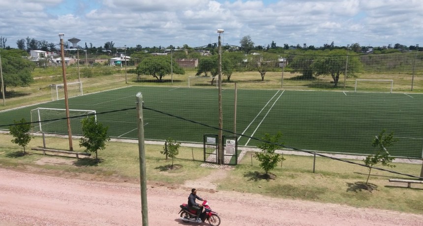Villa �ngela: JAVIER PAVLIK: SOLICITAN APERTURA DE CANCHAS DE FUTBOL 5, ??Realmente nuestra situaci�n es complicada, porque no podemos trabajar ya hace cuatro meses, esto no es f�cil para nadie y las autoridades no nos dan ninguna respuesta?