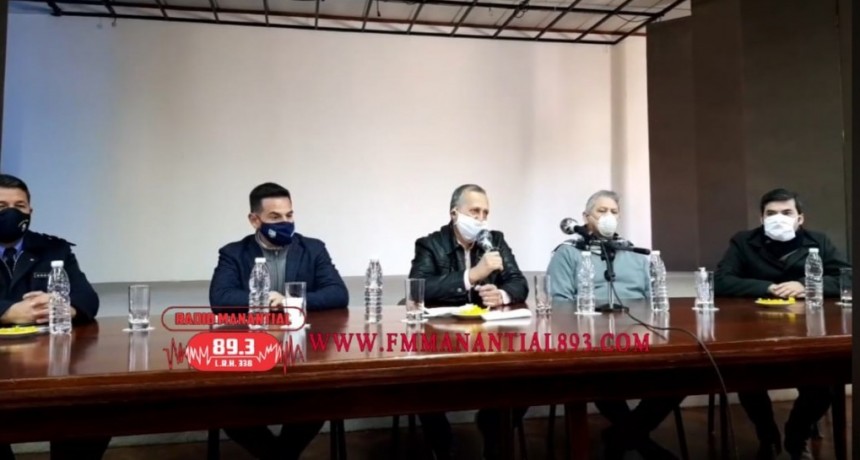 Villa &Aacute;ngela: SE REUNI&Oacute; EL COMITE DE CRISIS Y SE ACORD&Oacute; HABILITAR LOS CULTOS CON CAPACIDAD LIMITADA
