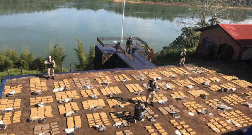 Misiones: Decomisan cargamento de casi una tonelada de marihuana
