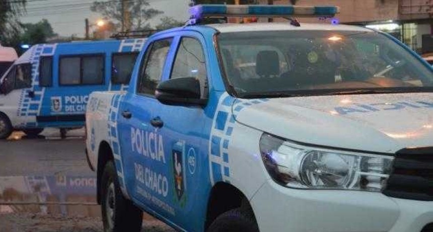 Delincuentes armados robaron un auto, $40.000 y un celular en una distribuidora