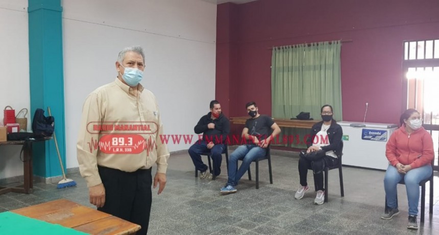 Villa &Aacute;ngela: EL COMIT&Eacute; DE SEGUIMIENTO INTERVINO EN UN COMERCIO DONDE LOS DUE&Ntilde;OS SON POSITIVOS DE COVID | &ldquo;aun as&iacute; estaban atendiendo al p&uacute;blico y sin barbijos&rdquo; expres&oacute; Ra&uacute;l Fern&aacute;ndez