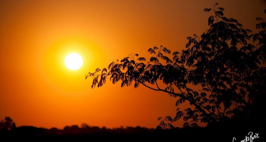 En pleno invierno, indican una m&aacute;xima de 32&deg; para hoy y hay alerta por viento
