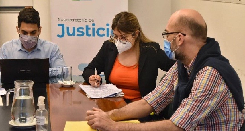 Inici&oacute; la reglamentaci&oacute;n de la Ley de juicios civiles y comerciales por jurados