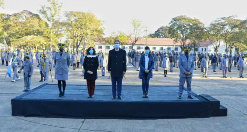 Capitanich anunci&oacute; ascensos y ratific&oacute; un incremento salarial para el Servicio Penitenciario Provincial