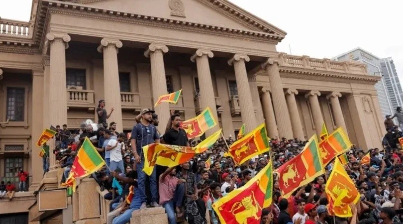 Manifestantes tomaron la residencia del presidente de Sri Lanka