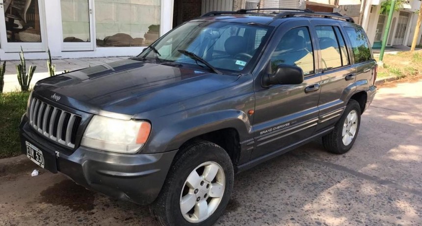 Santa Sylvina: OFICIALES INVESTIGAN EL SUPUESTO ROBO DE UNA CAMIONETA