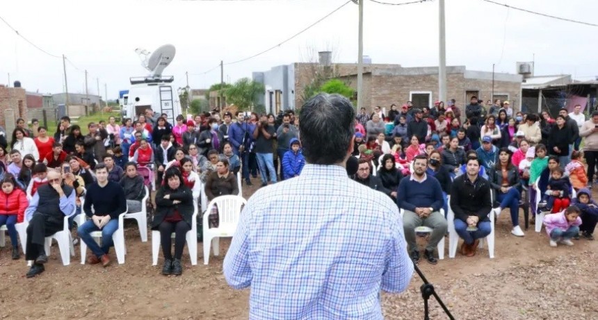 El Gobierno entreg&oacute; otras 40 viviendas para familias de La Tigra