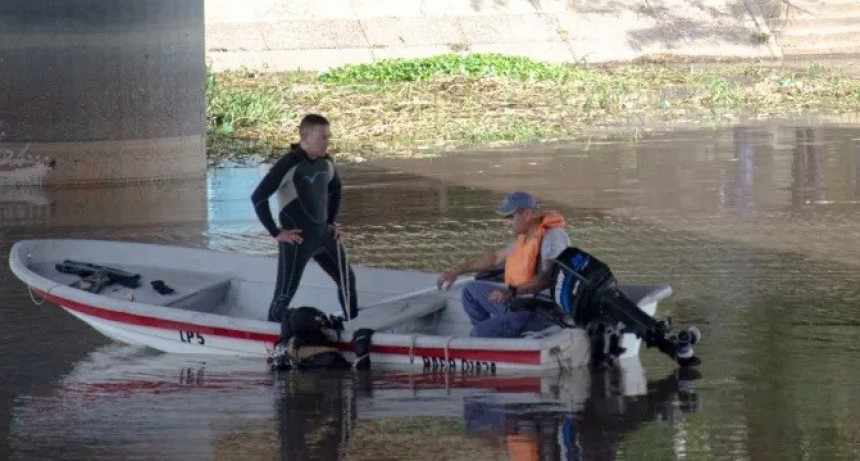 Encontraron un cuerpo en inmediaciones del Domo del Centenario: ser&iacute;a el hombre que ingres&oacute; al r&iacute;o y no sali&oacute;