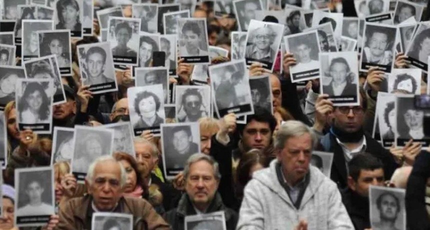El comunicado de la AMIA y DAIA: "Ir&aacute;n tuvo una activa participaci&oacute;n en la organizaci&oacute;n y en la financiaci&oacute;n del ataque terrorista"