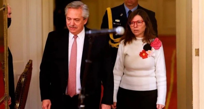 Afirman que Silvina Batakis puso su renuncia a disposici&oacute;n del Presidente Fern&aacute;ndez