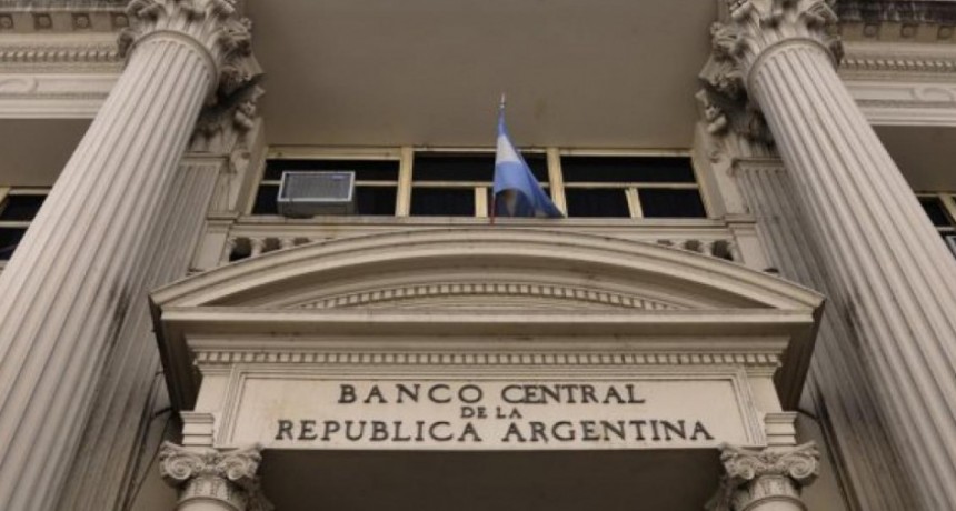 El Banco Central sube al 63% la tasa de los plazos fijos