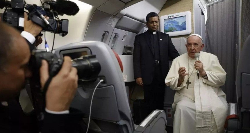 El Papa no descarta retirarse: "Es una de las opciones"