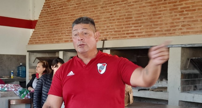 Villa &Aacute;ngela: LUIS PEREYRA, COORDINADOR DE CAPTACI&Oacute;N DE RIVER | Invit&oacute; al amistoso que se jugar&aacute; este viernes, s&aacute;bado y domingo con las categor&iacute;a 2011 y 2014