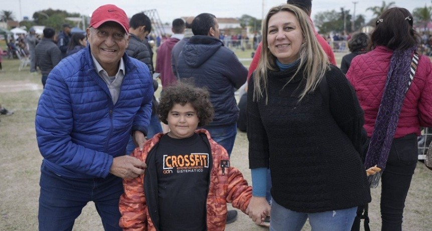 Villa &Aacute;ngela: EL INTENDENTE PAPP DESTAC&Oacute; EL ACOMPA&Ntilde;AMIENTO DEL P&Uacute;BLICO AL 2 TORNEO DESAF&Iacute;O X-FIT DE CROSSFIT