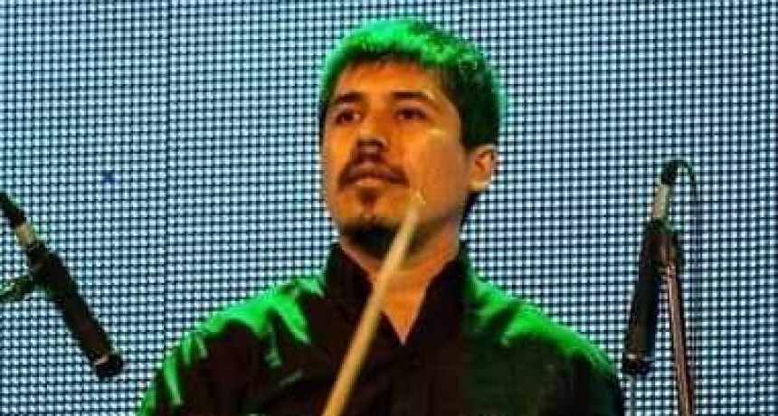 Villa &Aacute;ngela: D&Iacute;A DEL INTERPRETE MUSICAL | Claudio Leguizam&oacute;n &ldquo;Soy m&uacute;sico interprete hace m&aacute;s de 25 a&ntilde;os&rdquo; 