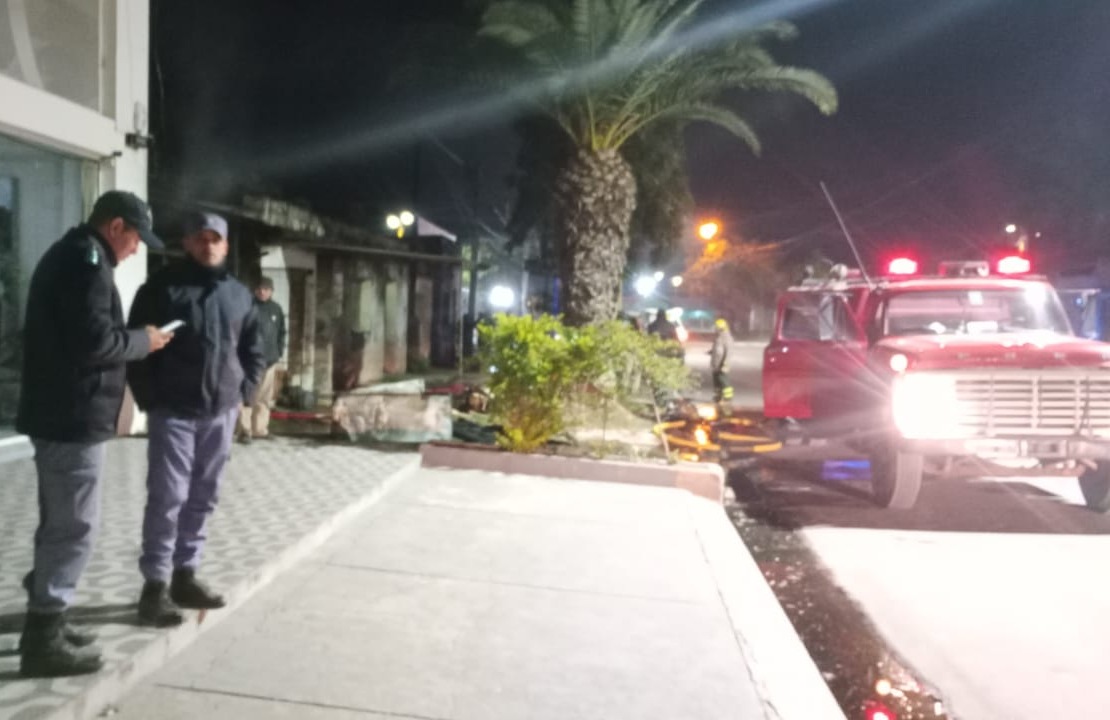Santa Sylvina: SUPUESTO INCENDIO SE COBRA LA VIDA DE DOS PERSONAS ADULTAS