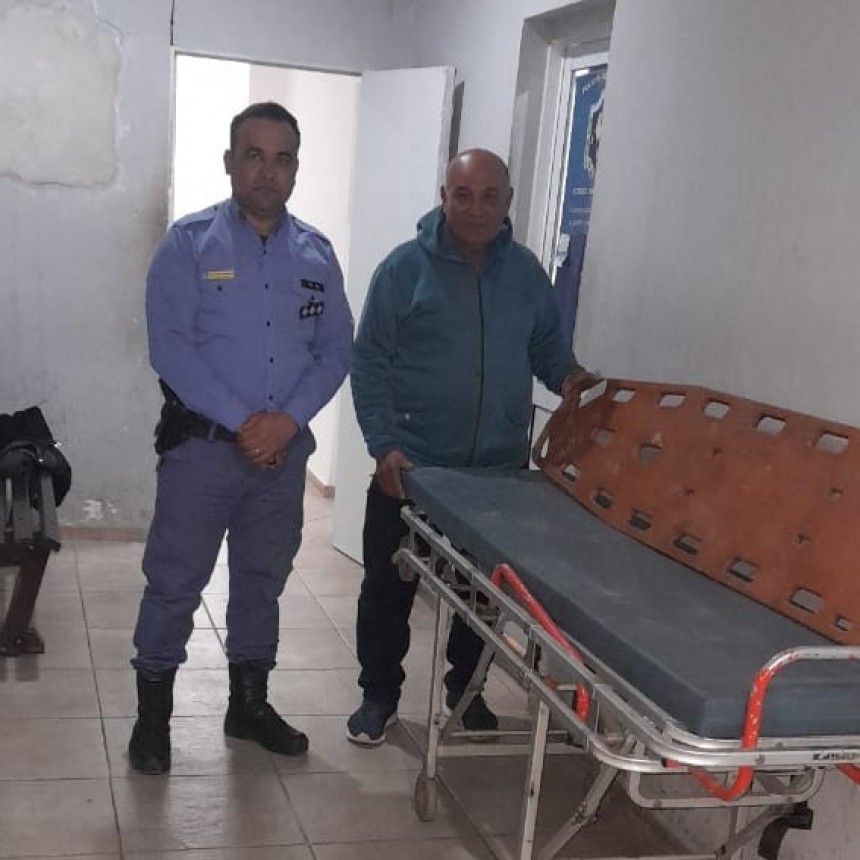 Villa &Aacute;ngela: RECUPERAN LOS ELEMENTOS SUSTRA&Iacute;DOS DE LA AMBULANCIA DEL HOSPITAL