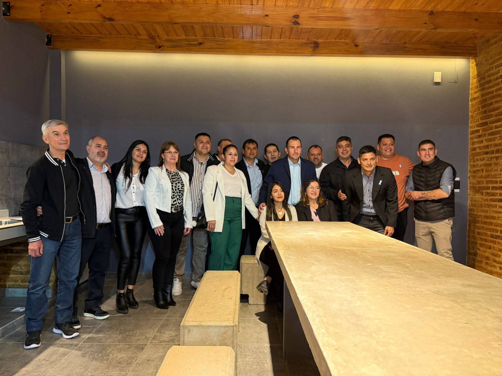 INAUGURACIÓN DE NUEVOS QUINCHOS EN EL CENTRO DE EMPLEADOS DE COMERCIO DE VILLA ÁNGELA